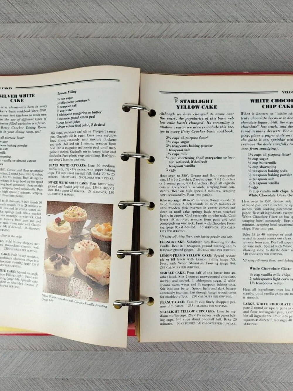 Betty Crocker's 40th Anniversary Cookbook 1991 Seventh Edition Hardcover Binder